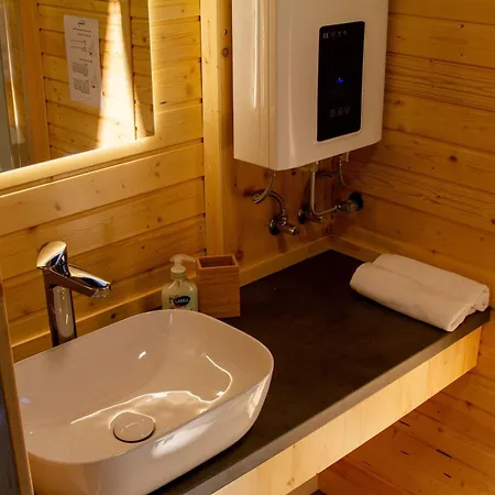 Mighty Fins Retreat X By Tiny Away Casa vacanze *