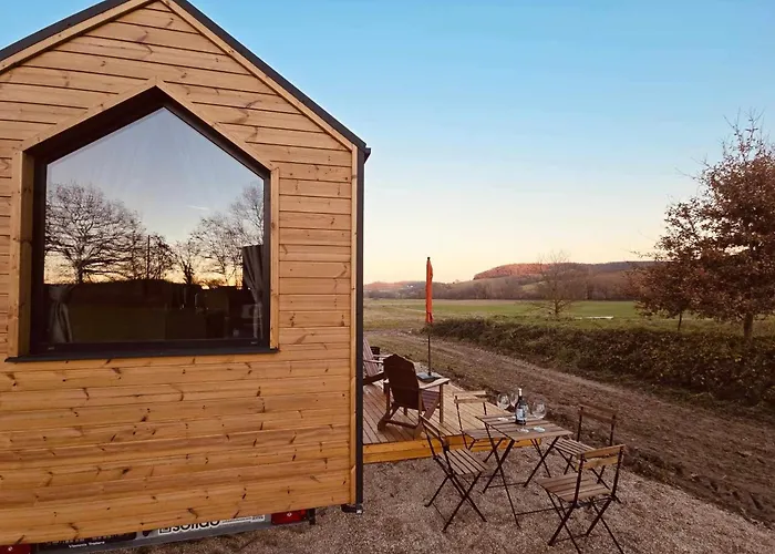 Mighty Fins Retreat X By Tiny Away Escazeaux