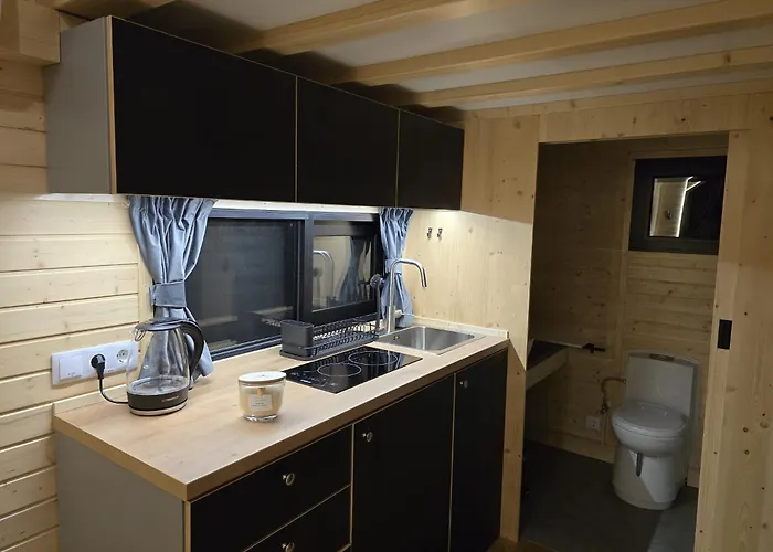 Mighty Fins Retreat X By Tiny Away *