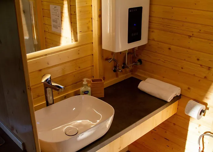 Mighty Fins Retreat X By Tiny Away 度假居 *